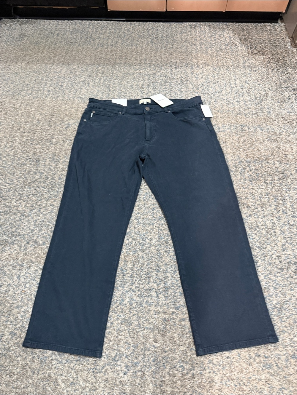 NWT DL1961 Avery relaxed straight